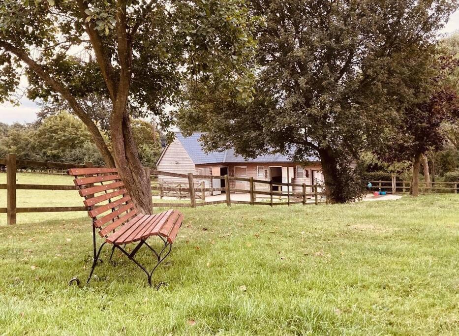 2 Beds & Living In Our Idyllic Country Cottage بيدفورد المظهر الخارجي الصورة